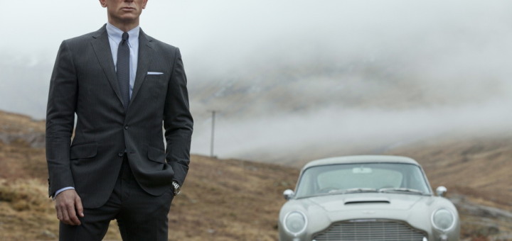 James Bond mit Aston Martin